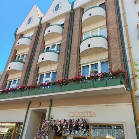 Fortuna Apartment Ultracentral Oradea Exterior photo